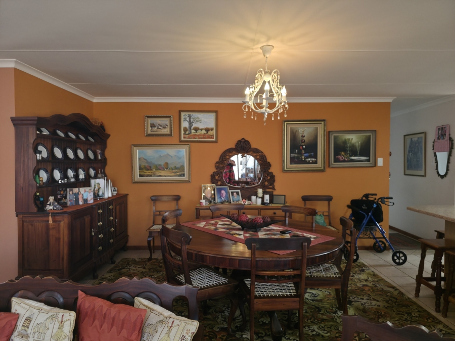 3 Bedroom Property for Sale in Wavecrest Eastern Cape